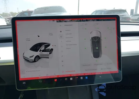 2023 Tesla Model Y Awd/Long Range Dual Motor All-Wheel Drive из США, поврежденный, VIN 7SAYGAEE6PF661250